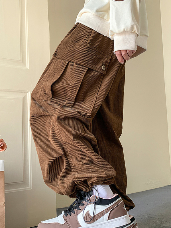Herren-Cargohose aus Cord mit großen Taschen und Kordelzug-3